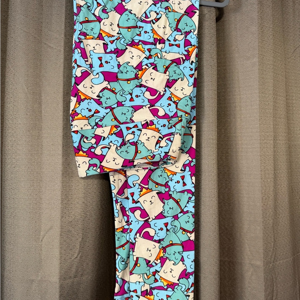 LuLaRoe TC Colorful Cartoon Cat and Dog Leggings